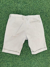 Load image into Gallery viewer, Armani junior cream short size 13-14years
