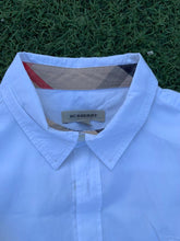 Load image into Gallery viewer, Burberry white shirt size 14-16years
