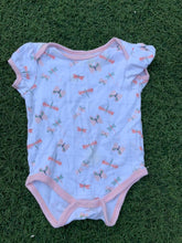 Load image into Gallery viewer, Butterfly graphic bodysuit size 3-8months
