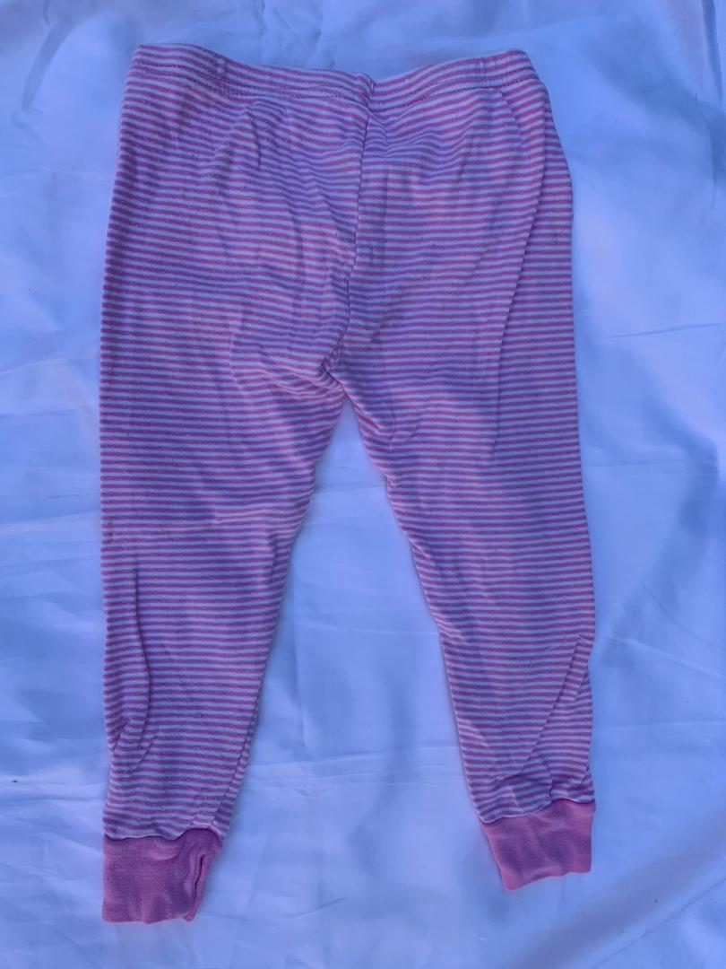 Carter’s Girl's pink striped leggings size 2 T