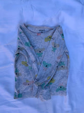 Load image into Gallery viewer, Carter’s hello top size 6-24months
