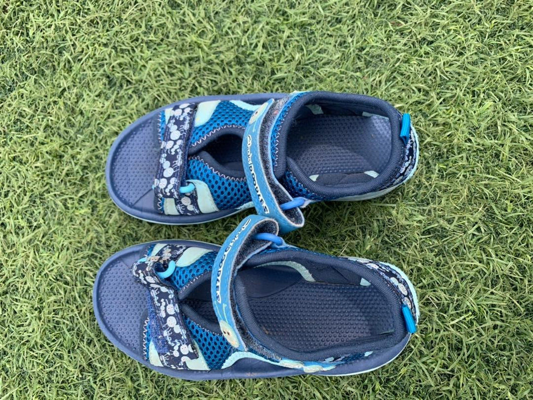 Clark blue boy sandals size 6/7 UK