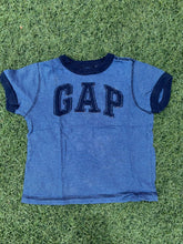 Load image into Gallery viewer, Gap striped tee size 3years
