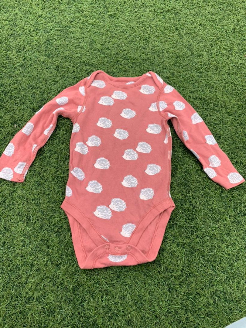 Grey and pink bodysuit girl size 0-7months