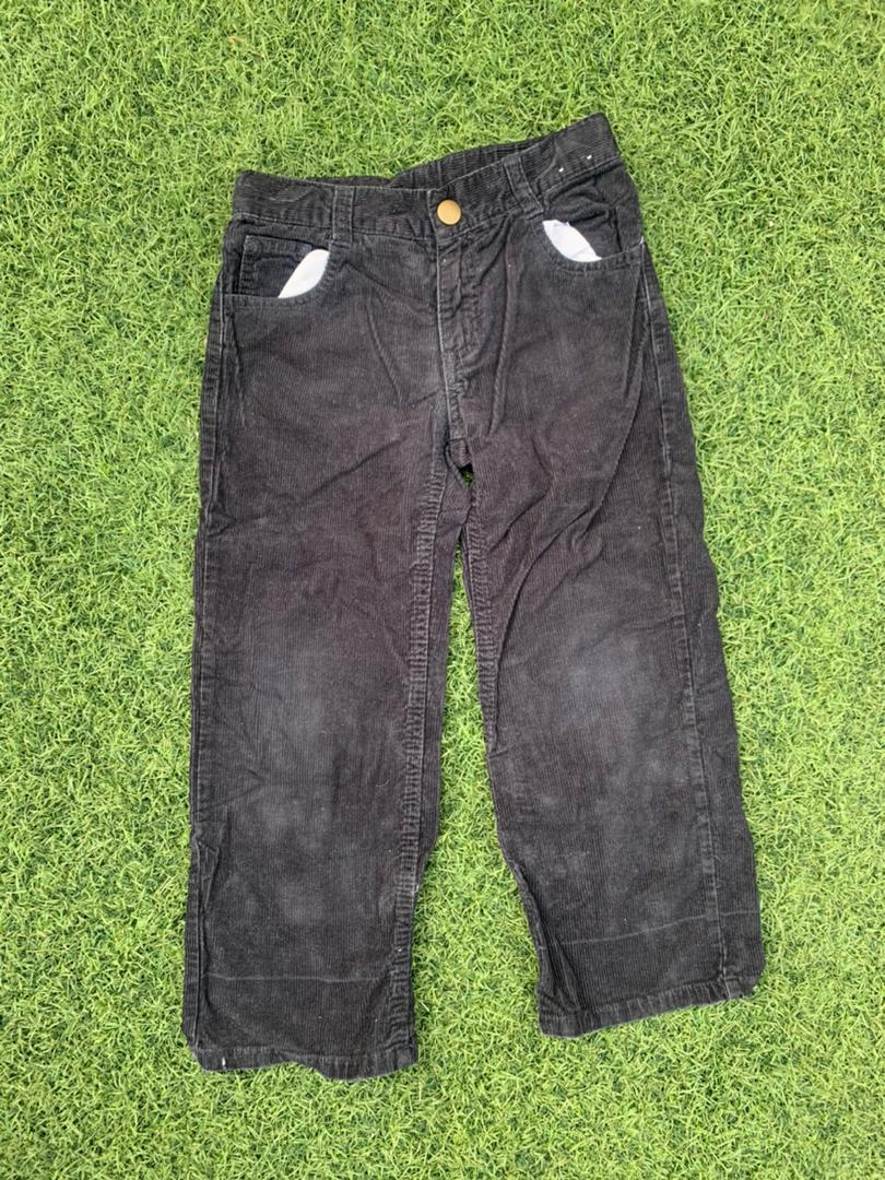 Gymboree black jean size 4-6years