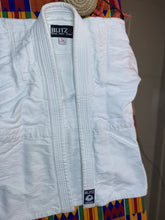 Load image into Gallery viewer, Blitz Lightweight Judo Gi  Top only 4 to 7 years old
