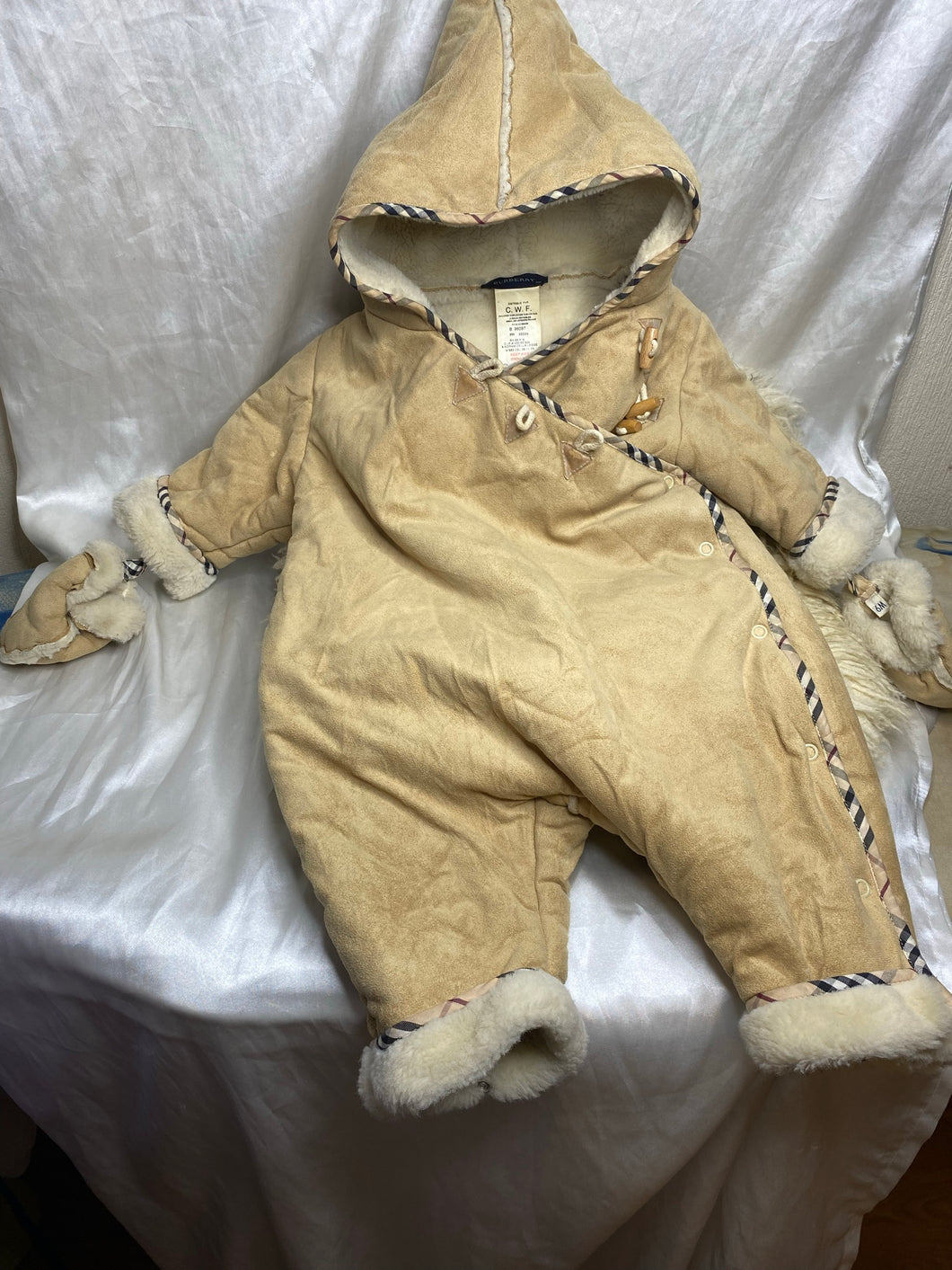 Burberry baby winter snowsuit - 6 to 12 months