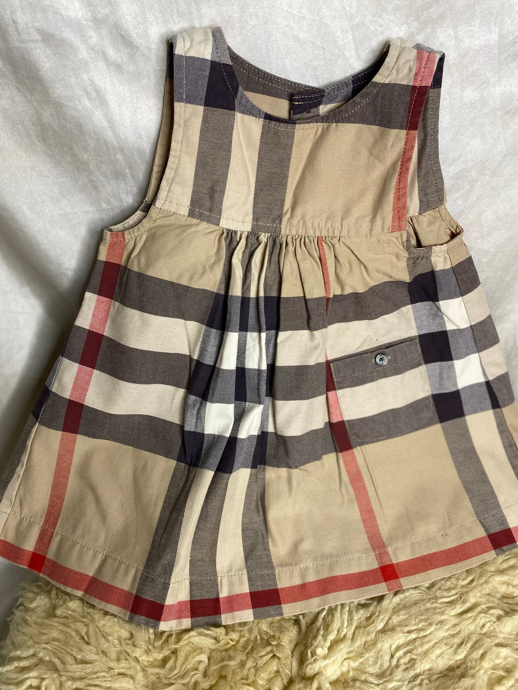 Burberry Classic Waist Hug Summer Dress - Girls 12 months