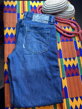 Load image into Gallery viewer, Ralph Lauren Denim Blue jeans - size 12 to 14 years
