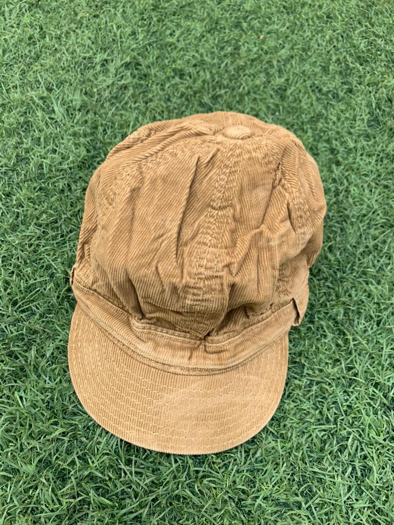Light brown face cap size 7years