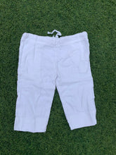 Load image into Gallery viewer, Luxury white boy short size 9-10years
