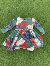 Load image into Gallery viewer, Debenhams (UK) Multicolored flowery girl dress size 3 to 4 years
