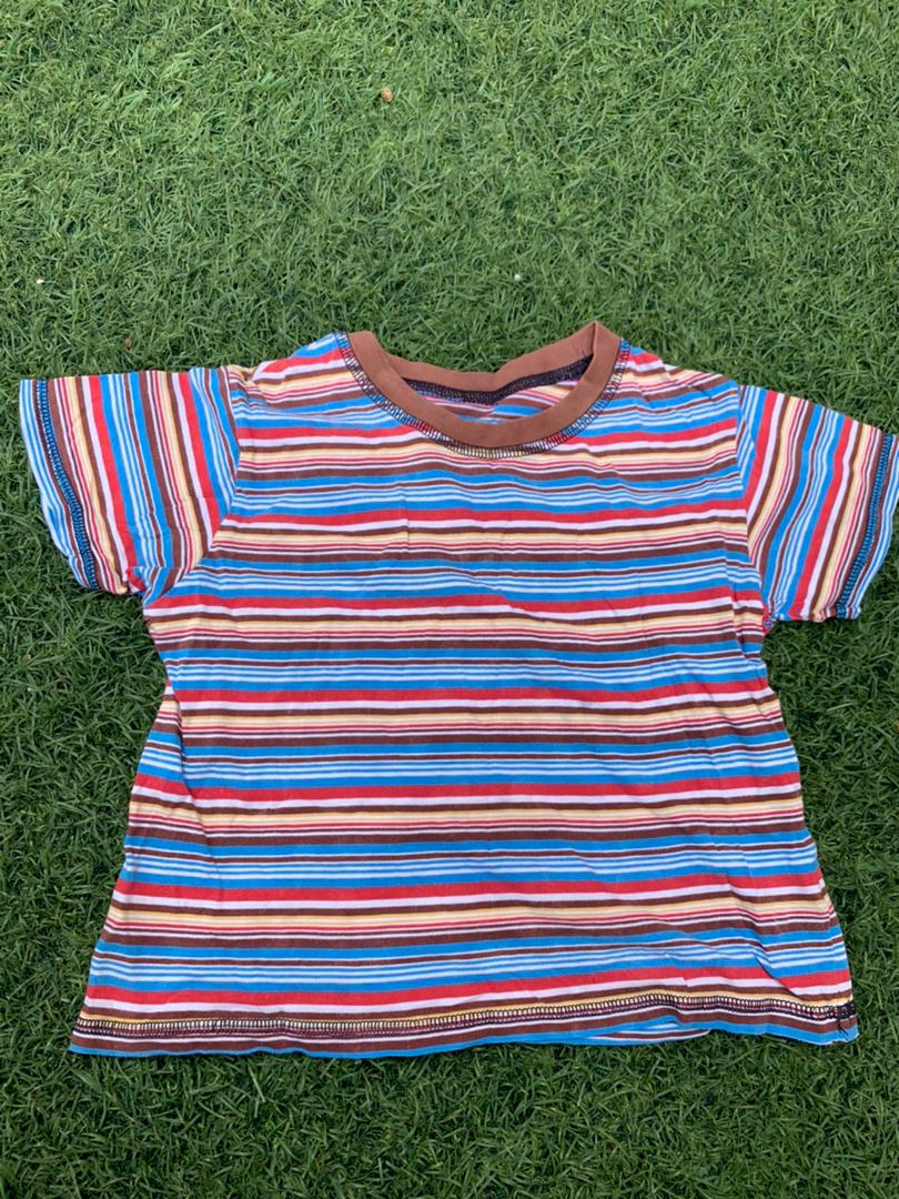Multicolored striped tee size 4 years