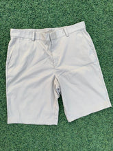 Load image into Gallery viewer, Nike cream short size 15-16years
