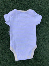 Load image into Gallery viewer, Tatty teddy bodysuit size 0-8months
