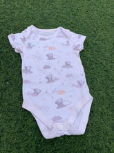 Load image into Gallery viewer, Tiny tattle teddy bodysuit size 0-6months
