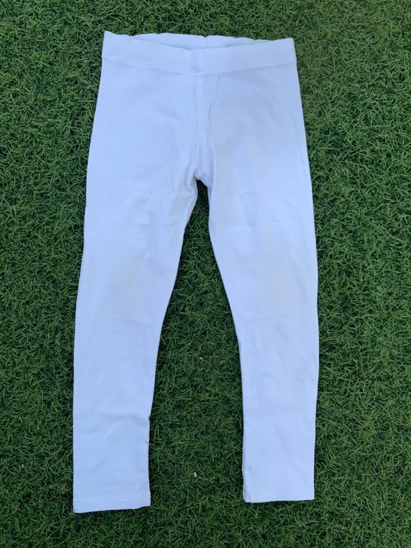 White leggings size 4-5years