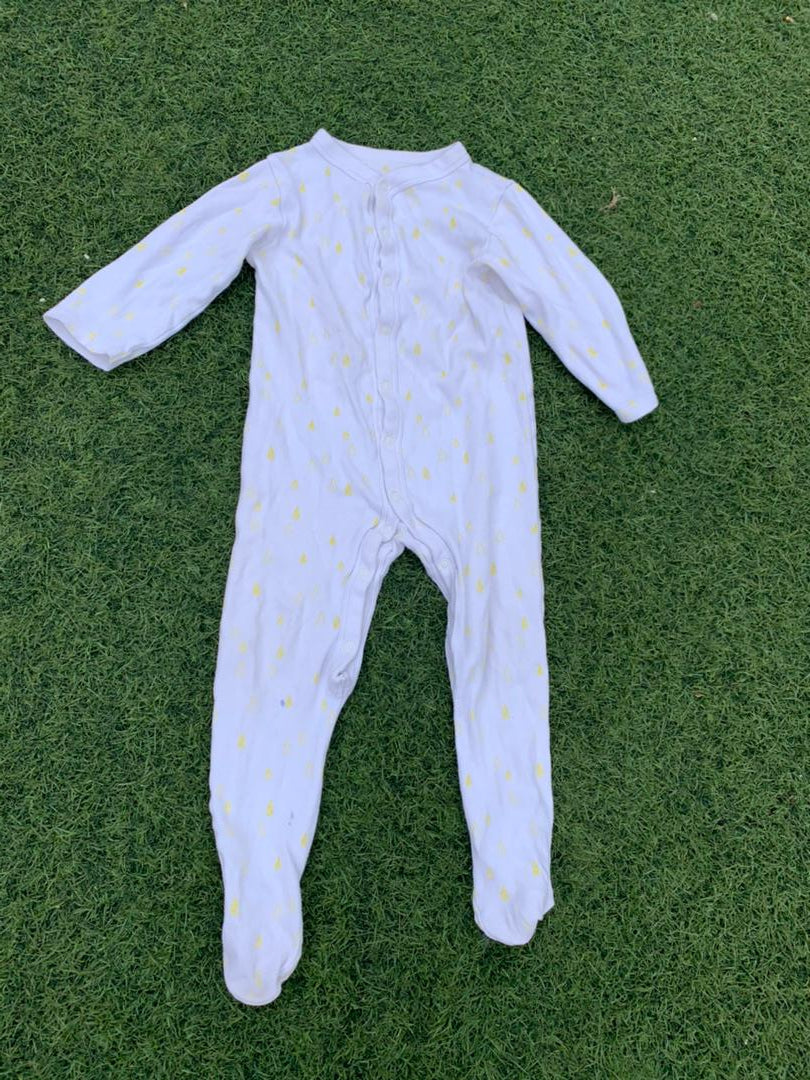 White yellow dotted overall size 0-6months