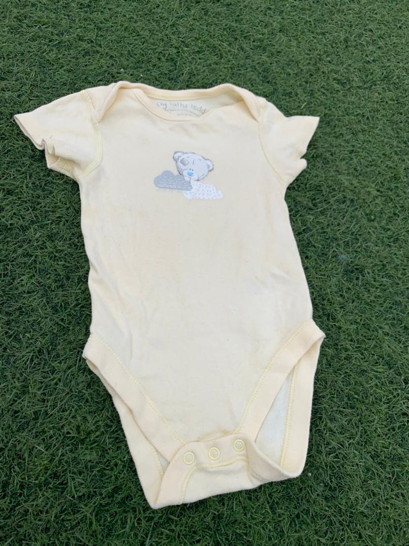 Yellow baby bodysuit size 0-6months