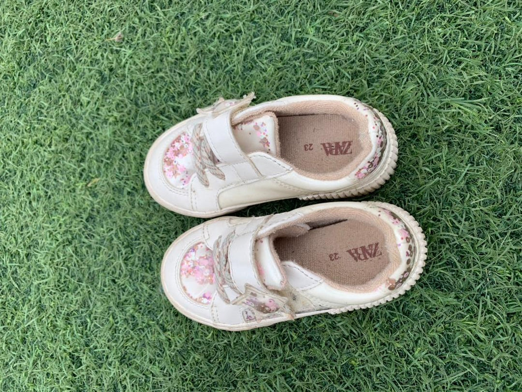 Zara white flowery toddler girl shoes size 23 EU